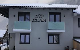 Apart-Lena